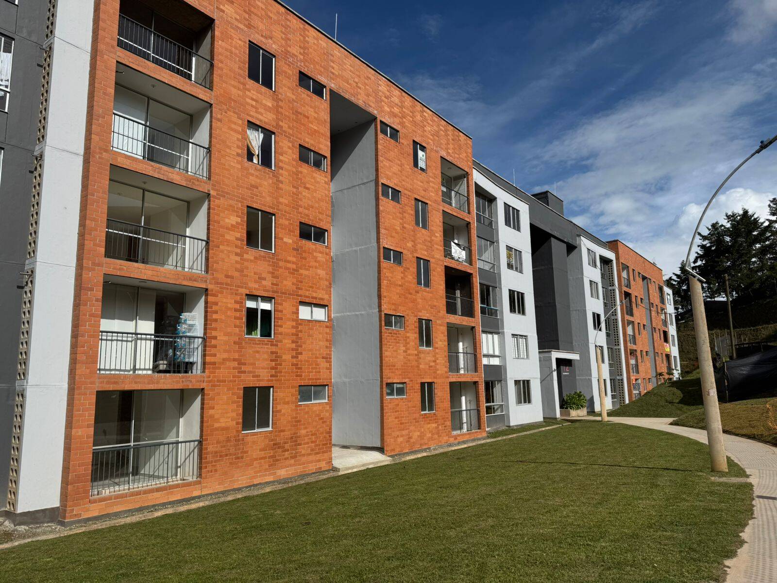 #A056 - Apartamento para Venta en La Ceja - ANT