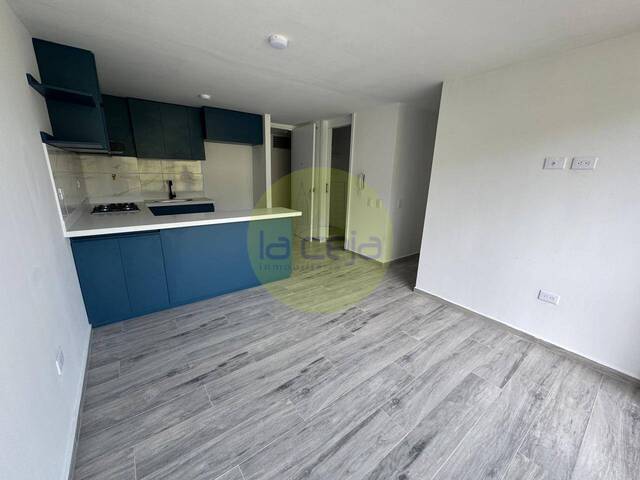#A053 - Apartamento para Alquiler en La Ceja - ANT - 2