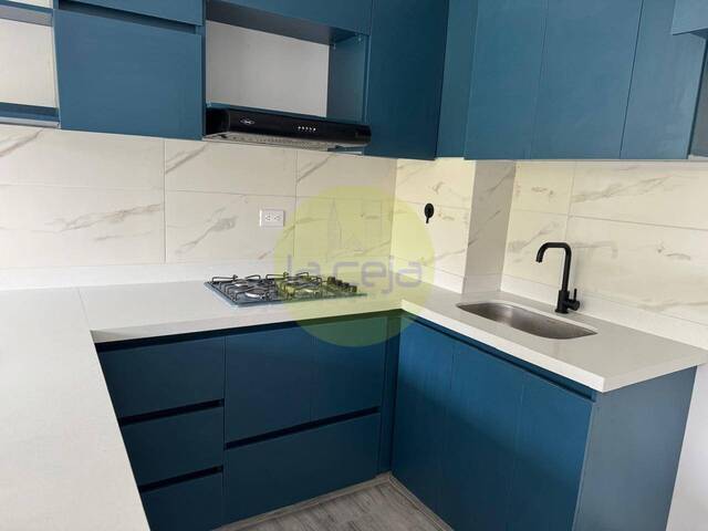 Apartamento para Alquiler en La Ceja - 5