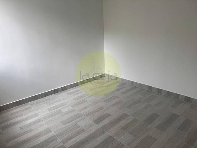 Apartamento para Alquiler en La Ceja - 4