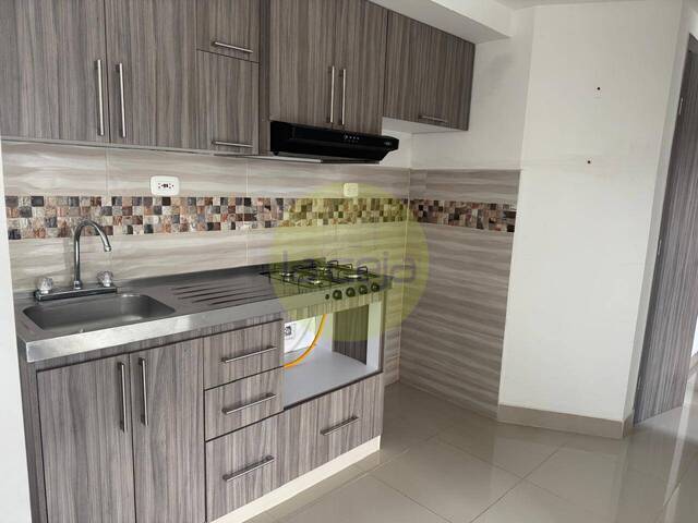 #A058 - Apartamento para Alquiler en La Ceja - ANT