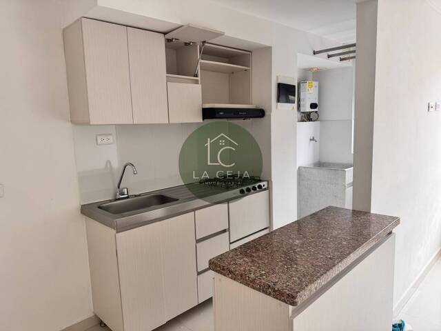 #A042 - Apartamento para Alquiler en La Ceja - ANT